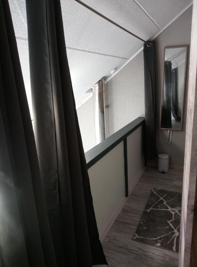 Cocon Douillet Avec Chaleur Ambiante Du Poele A Pellets Vila Hastiere-par-dela Exterior foto