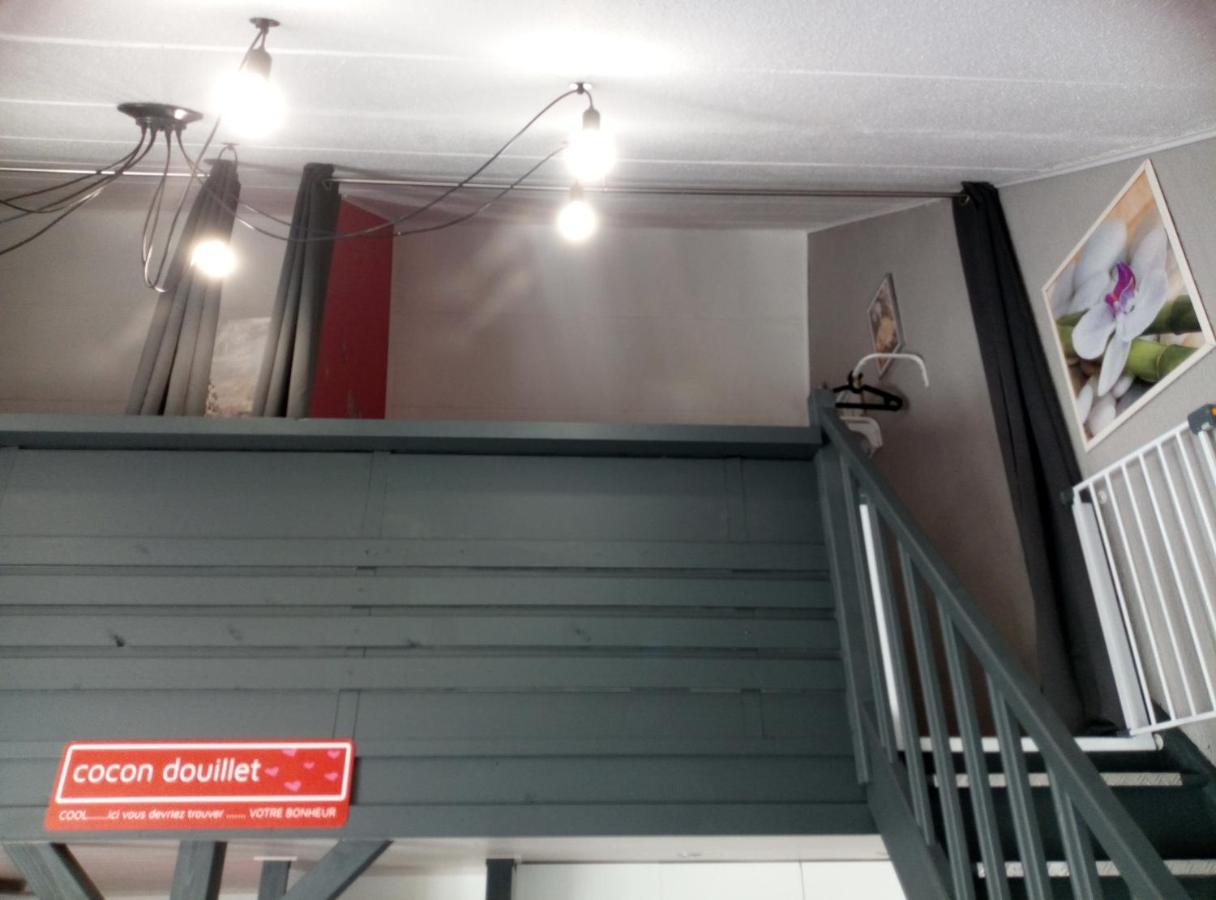 Cocon Douillet Avec Chaleur Ambiante Du Poele A Pellets Vila Hastiere-par-dela Exterior foto